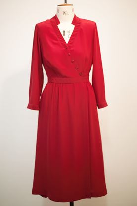 Obrázek Červené hedvábné šaty